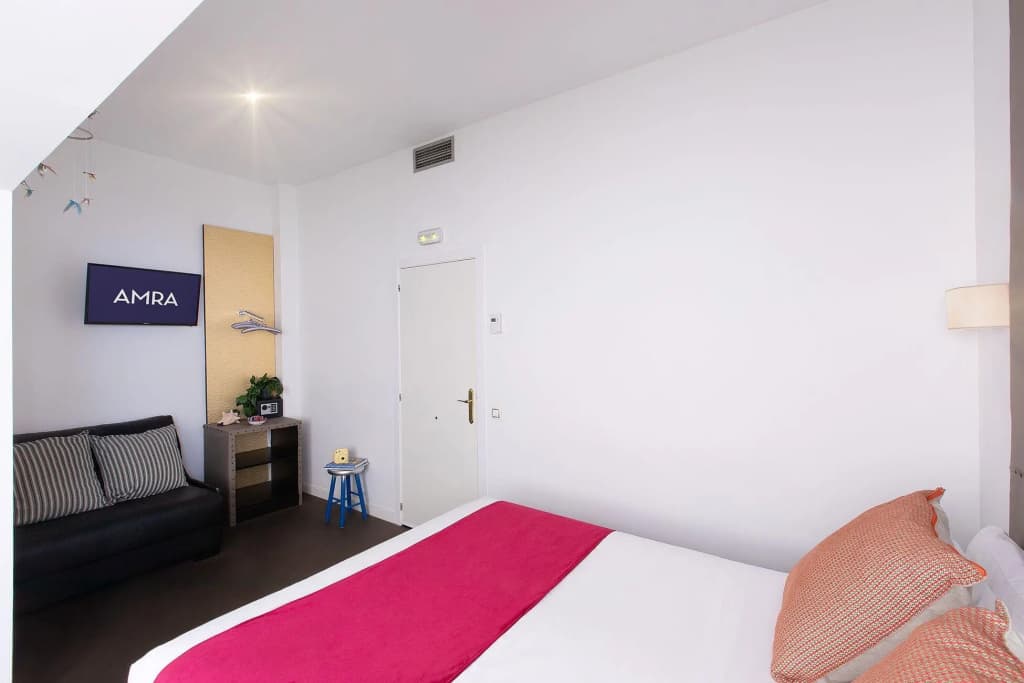 Amra Barcelona Caspe - photo 27