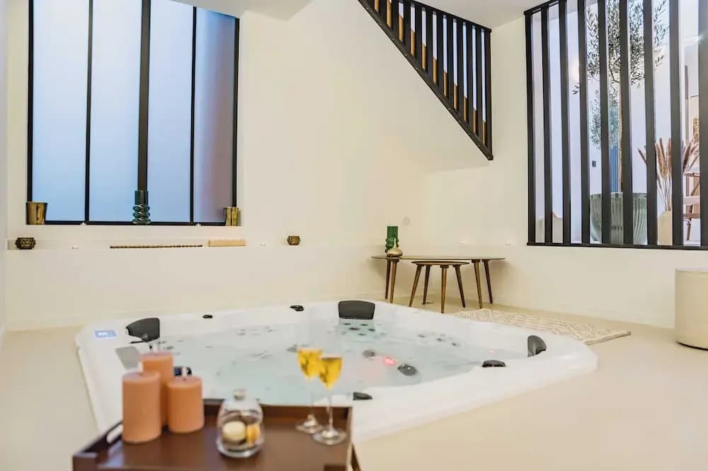 Spacious Loft With SPA - 4br/8p - Montmartre - photo 17