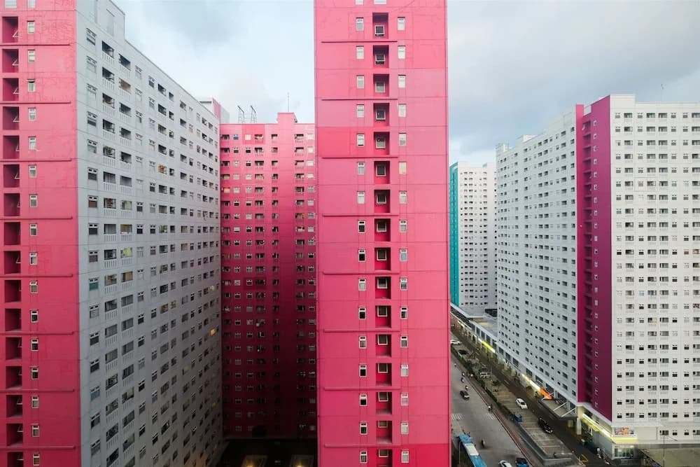 Comfortable 2BR Green Pramuka Apartment - photo 13