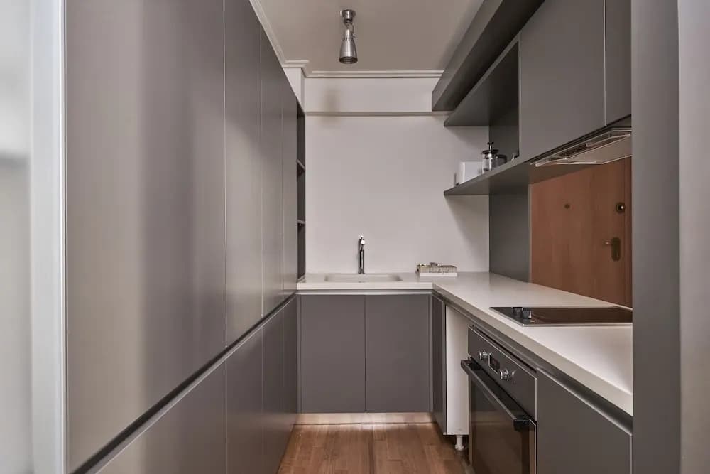 Contemporary Comfy Apt - photo 11