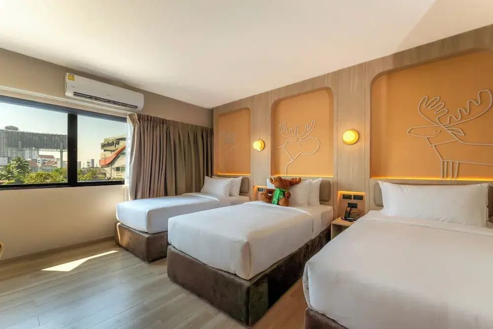 Moose Easy Hotel - photo 3
