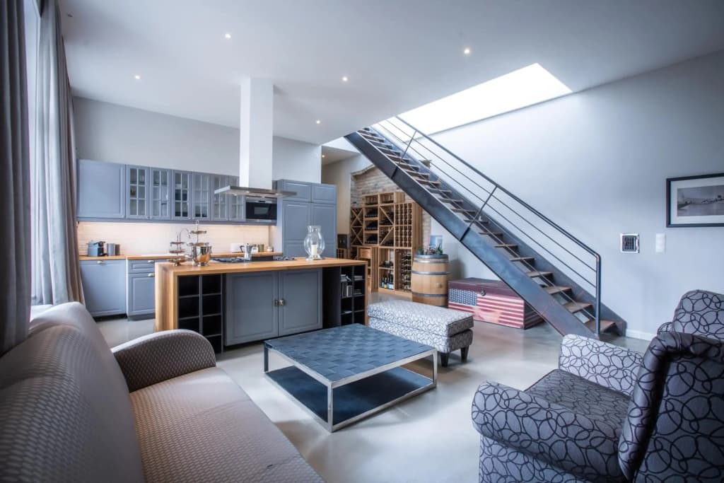 200m2 Splendid Downtown Flat with 75m2 Gergious Terrace - photo 2