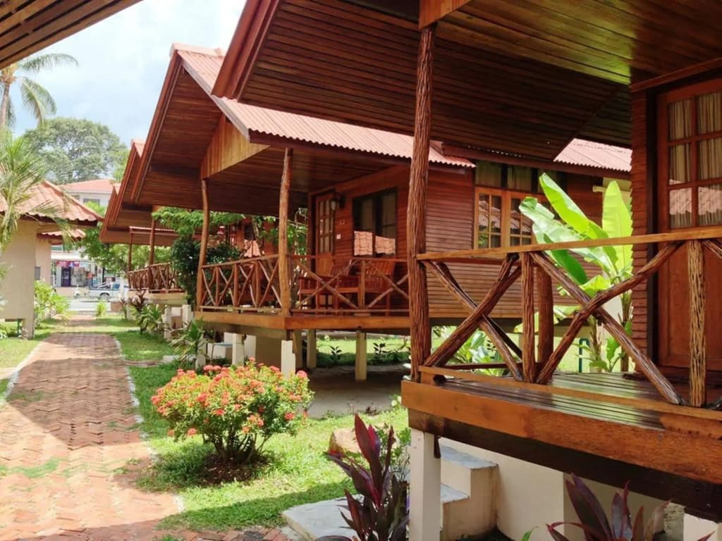 Dome Lay Beach Resort - photo 12