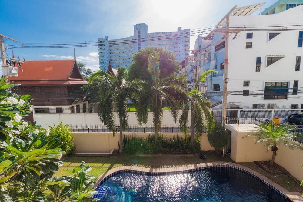 Baan Suan Pratumnak By PSR - photo 12