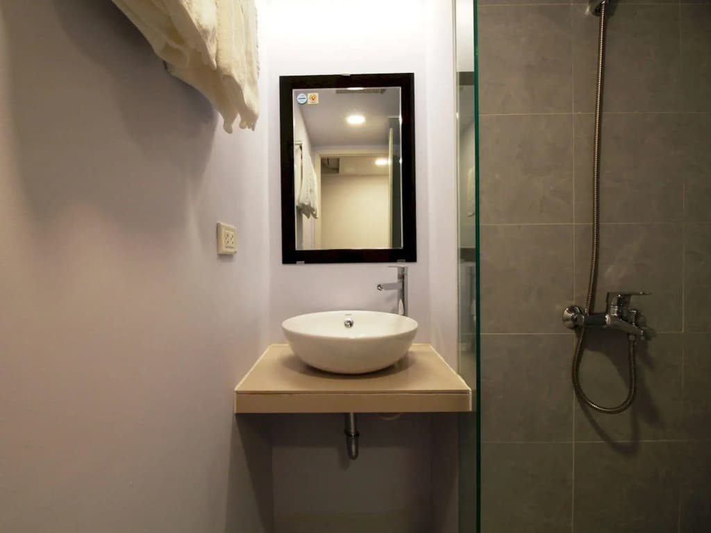 Emis Hotel - photo 9