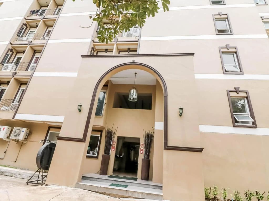 Royal Pimand - main photo