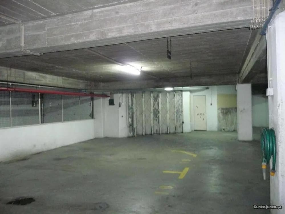Bright Spacious Lisbon - photo 14