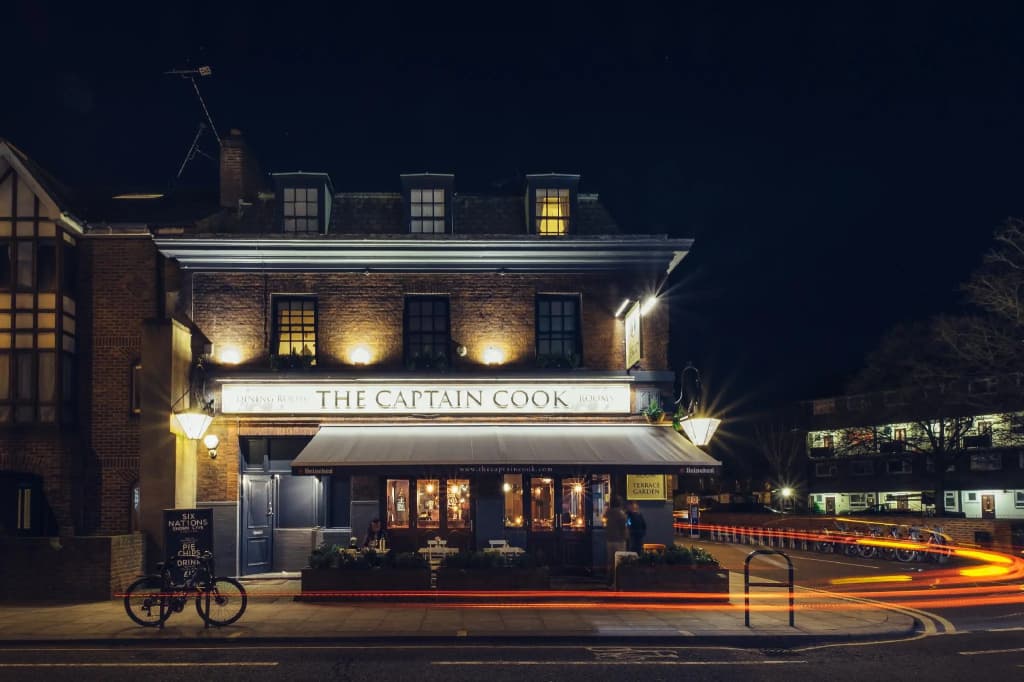 The Captain Cook Hotel - main photo