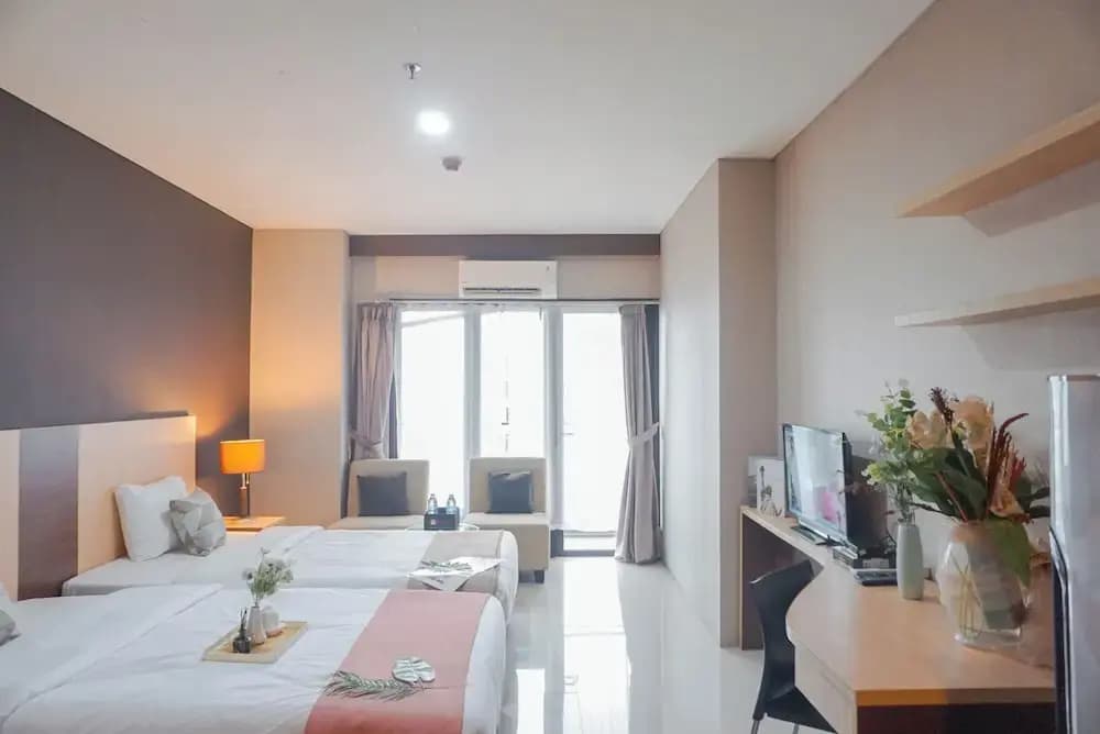 Comfortable Studio At Tamansari Semanggi Apartment - photo 3