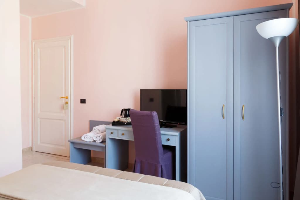 Leone X Guest House - photo 6