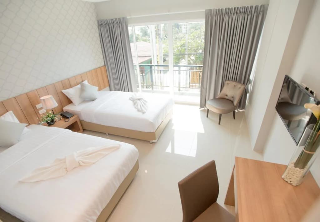 The Bedroom - photo 4