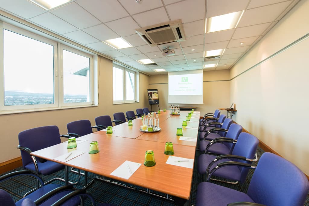 Holiday Inn Edinburgh Zoo by IHG - photo 45