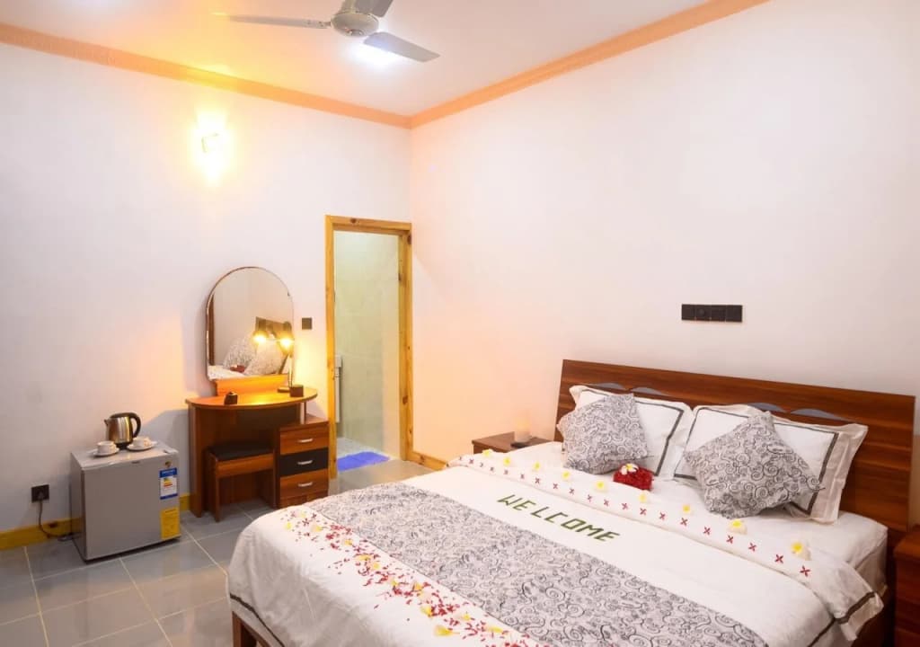 Ukulhas Breeze Inn - photo 3