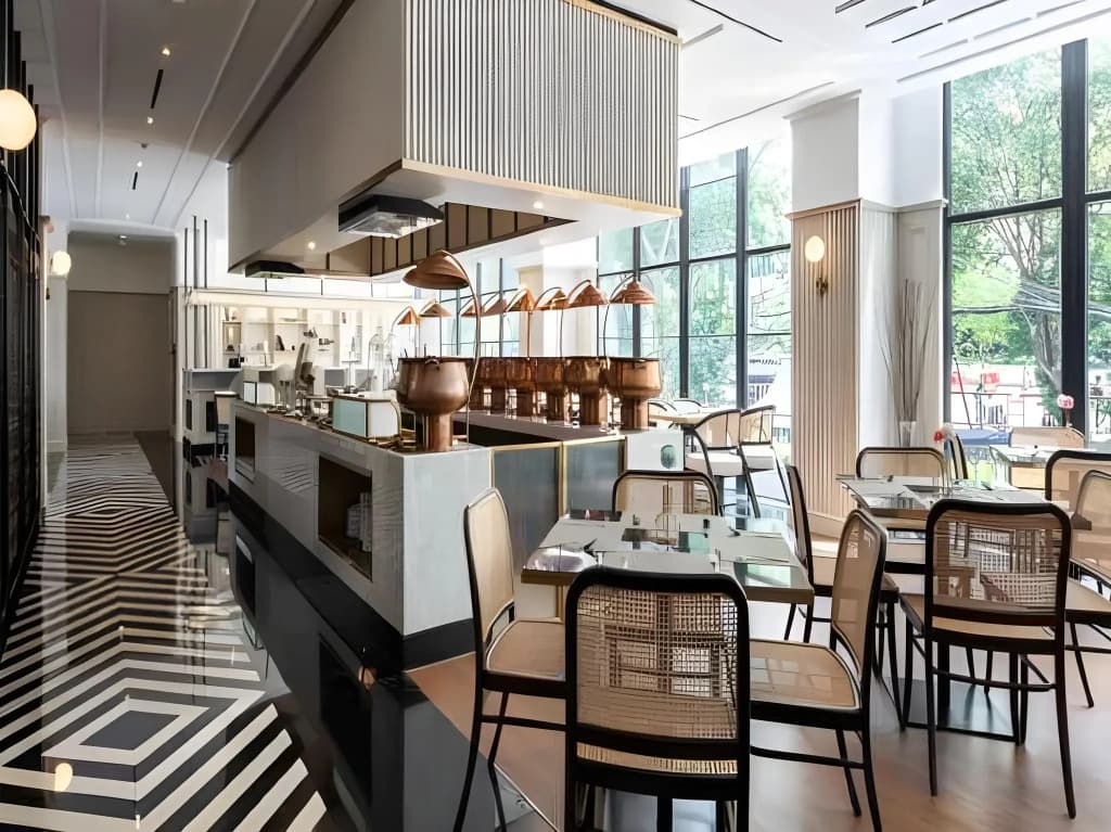 Maia Hotel Jakarta - photo 18