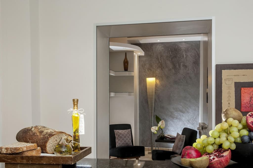 Daphne Luxury Suites - photo 14