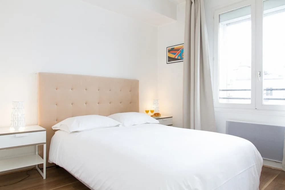 Le Marais - Beaubourg Apartment - photo 3