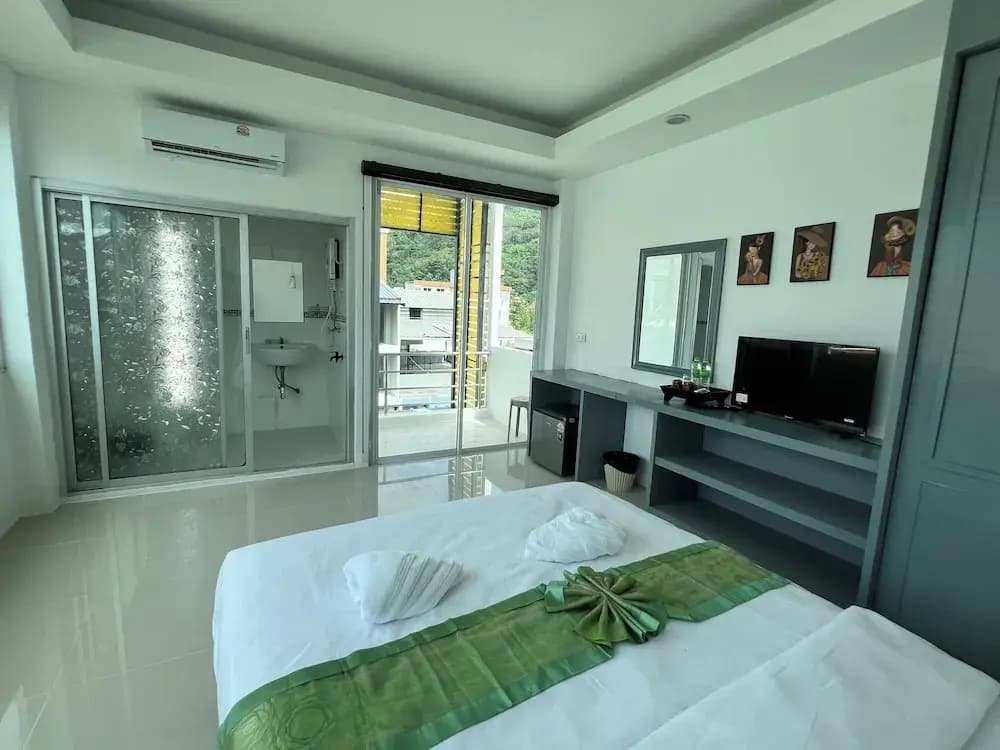 LimeTree Loft Guesthouse - photo 12