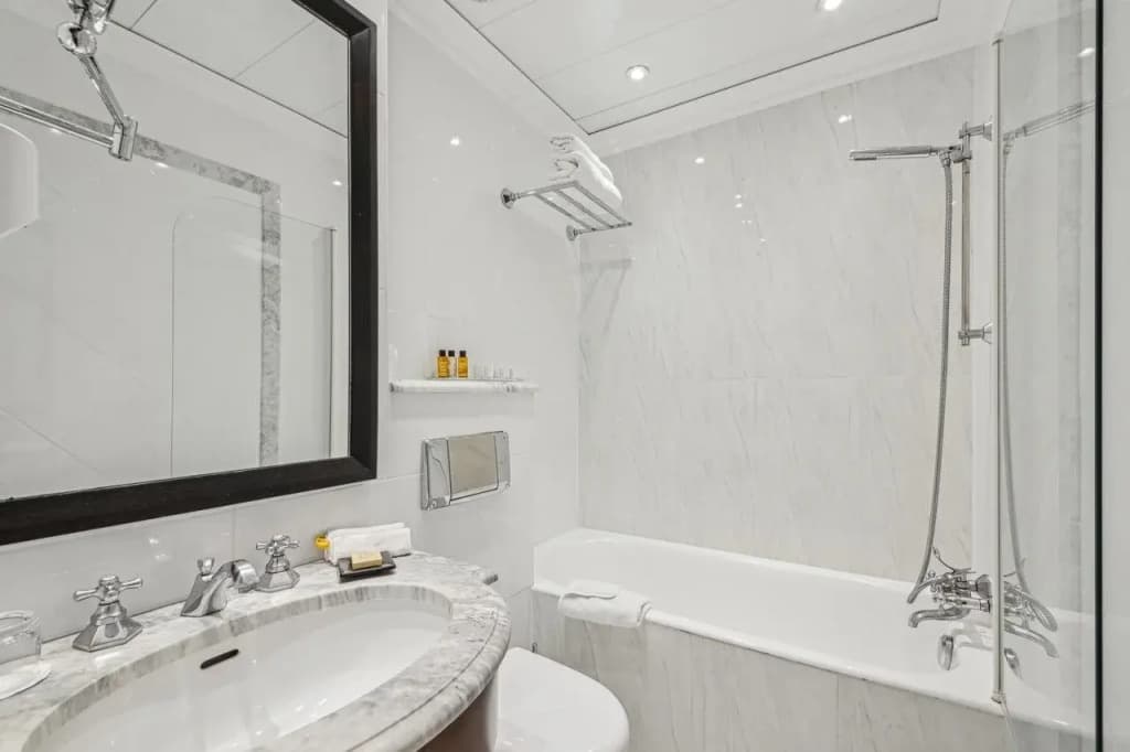 Hotel Victoires Opera - photo 10