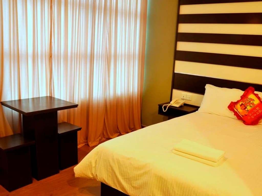 Hotel Zamburger Taman Kapar - photo 6