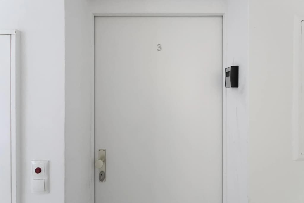 Apartment, modern und neu renoviert - photo 12