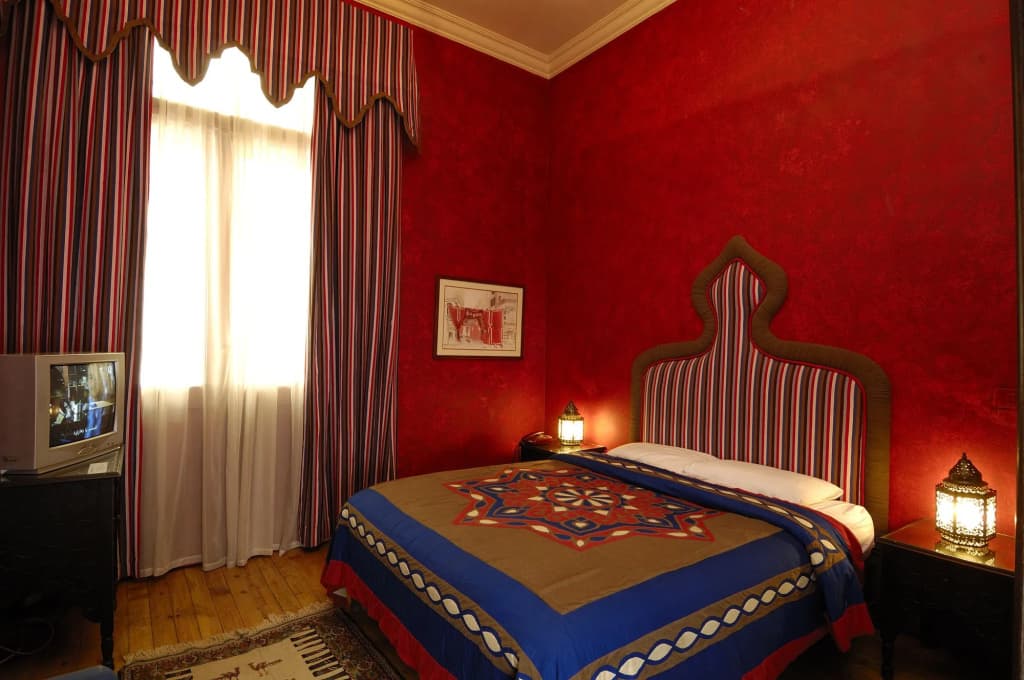 Talisman Hotel - photo 5