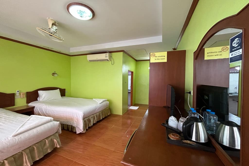 Me Mee Place & Tour Krabi - photo 2