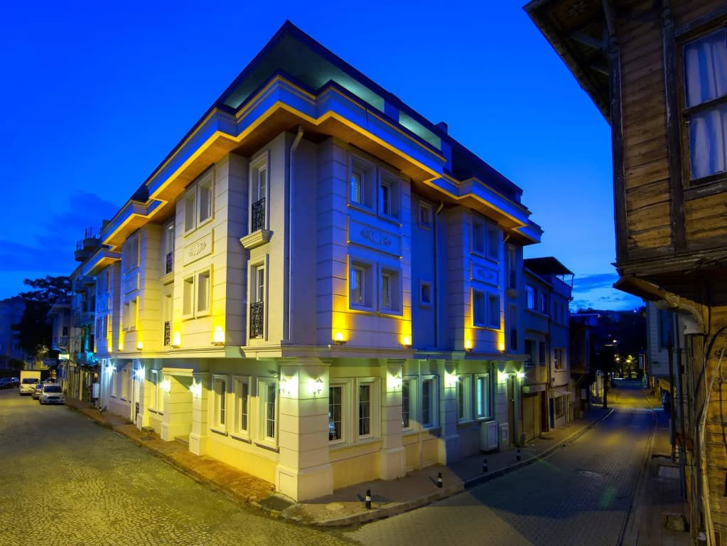 Walton Hotels Oldcity - photo 3