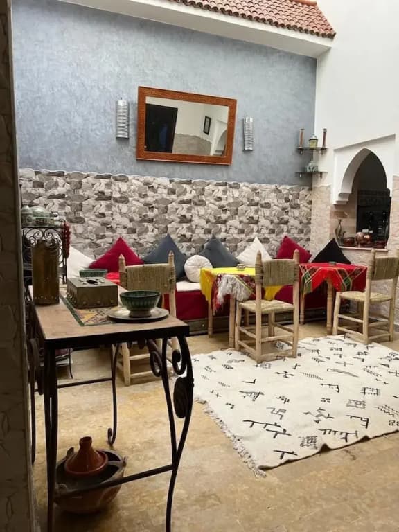 Jenna House - Hostel - photo 16