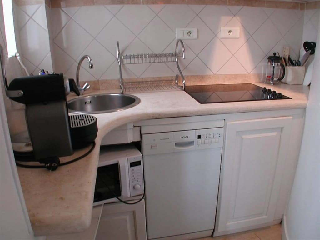 Mithouard Apartment - photo 19