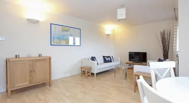 The Shore View Apartment - photo 9