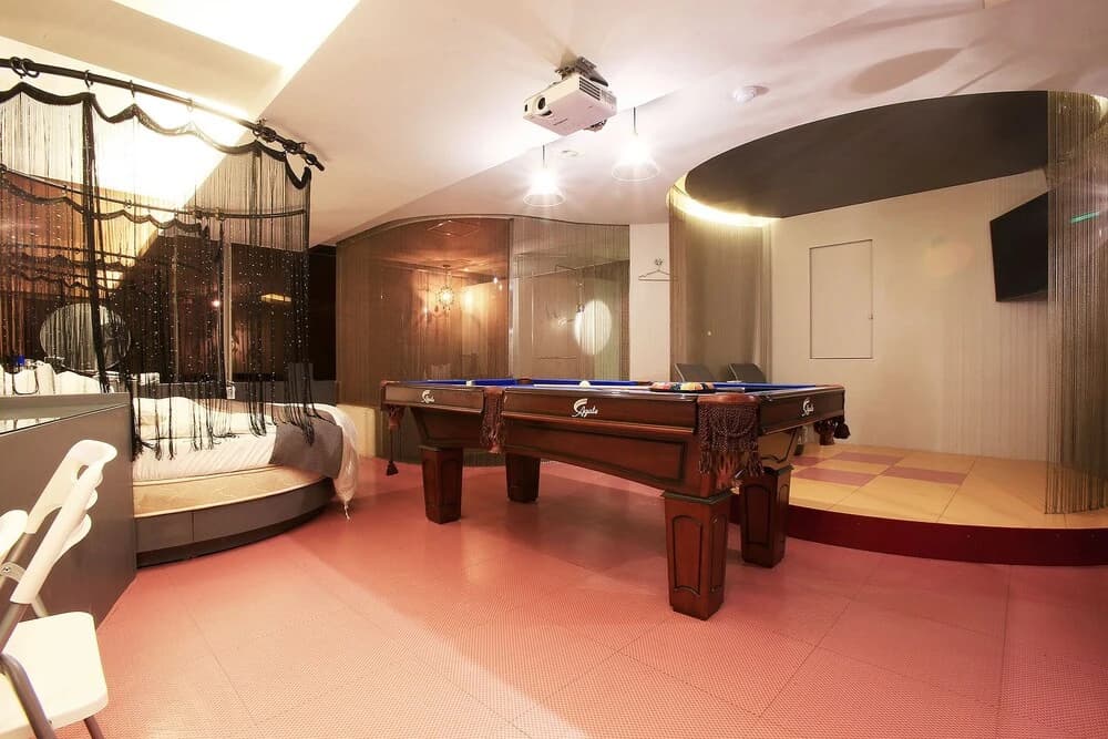 M Stylish Hotel - photo 21