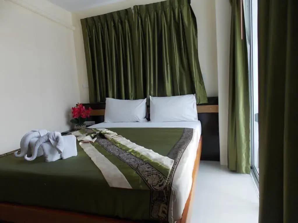 Sutin Guesthouse - photo 6