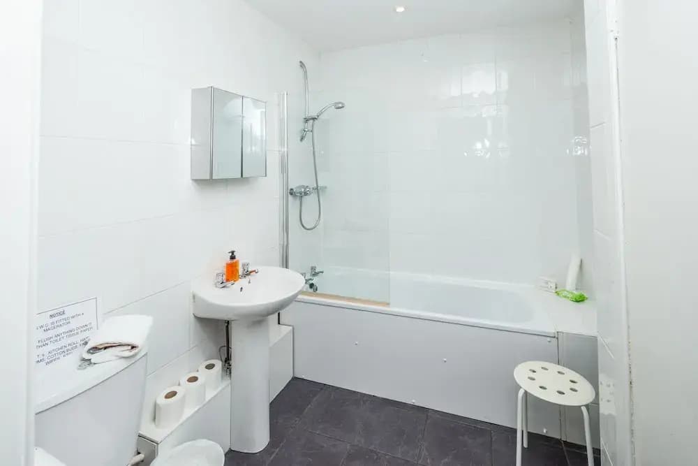 Fabulous Southside Property - photo 9