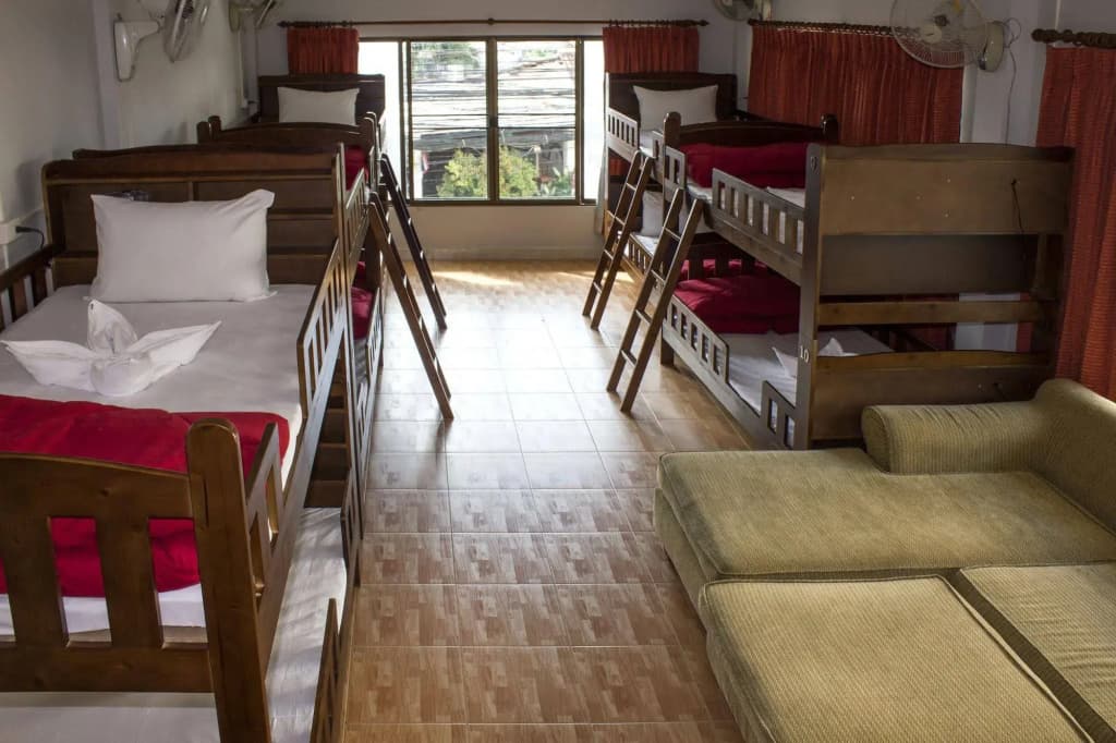 Green Mango Guesthouse - Hostel - photo 6