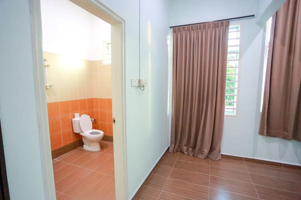 Bersatu Homestay - photo 9