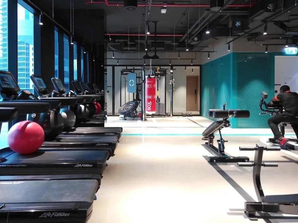 Stunning Studio w/ Burj Khalifa View! - photo 10
