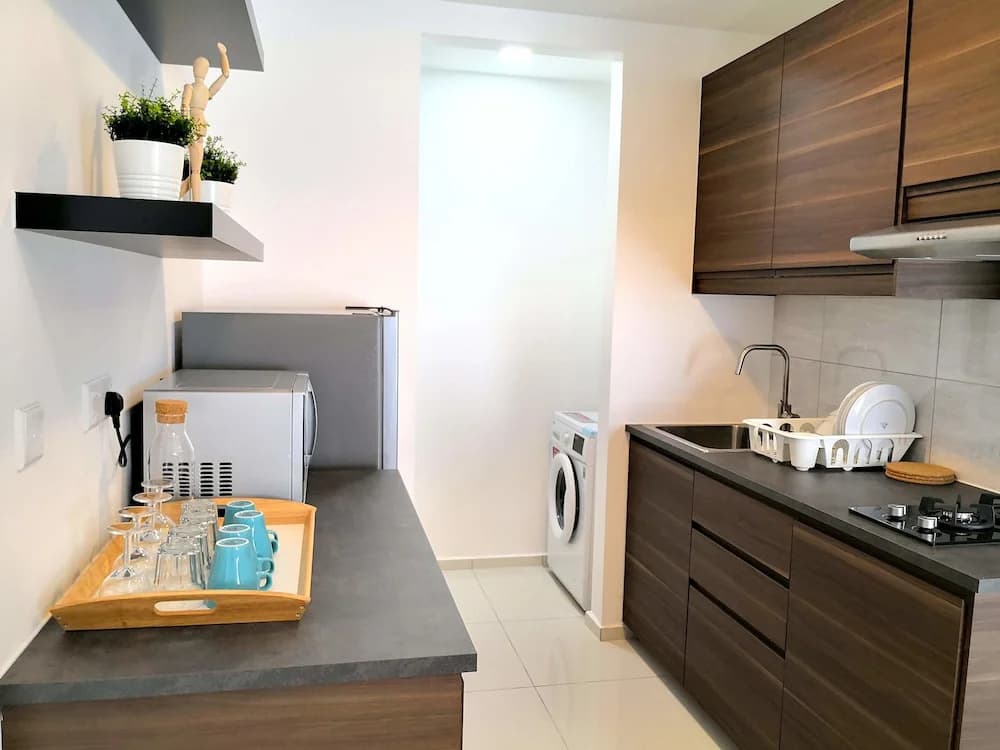 The Robertson by Homes Asian - photo 21
