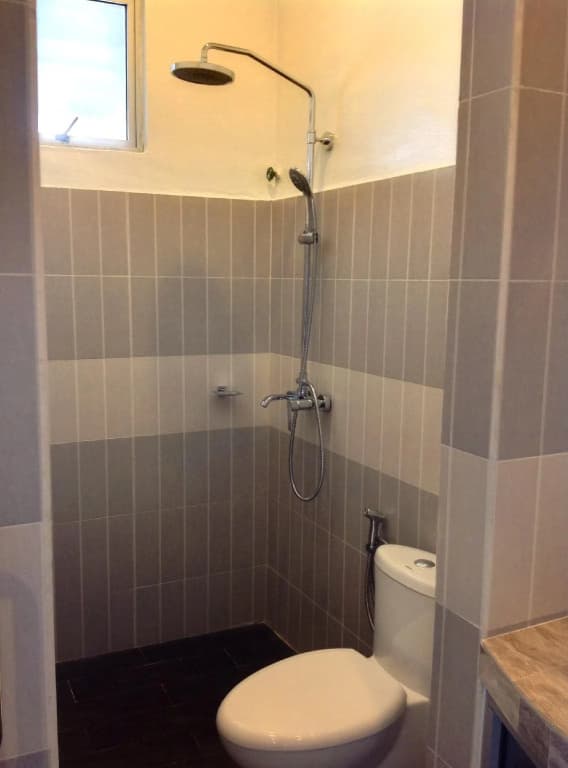 Borneo Cove Hotel - photo 10