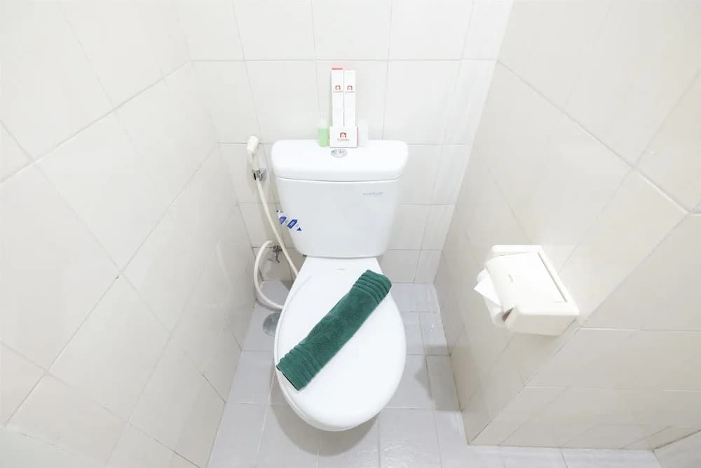 Studio Signature Park Grande Apartment Near MT Haryono dan Kuningan - photo 6