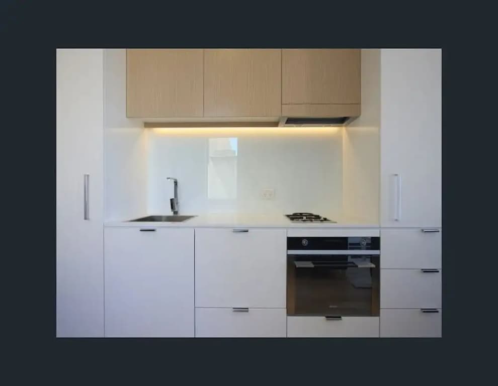 Potts Point Apartment in the Manor - photo 8