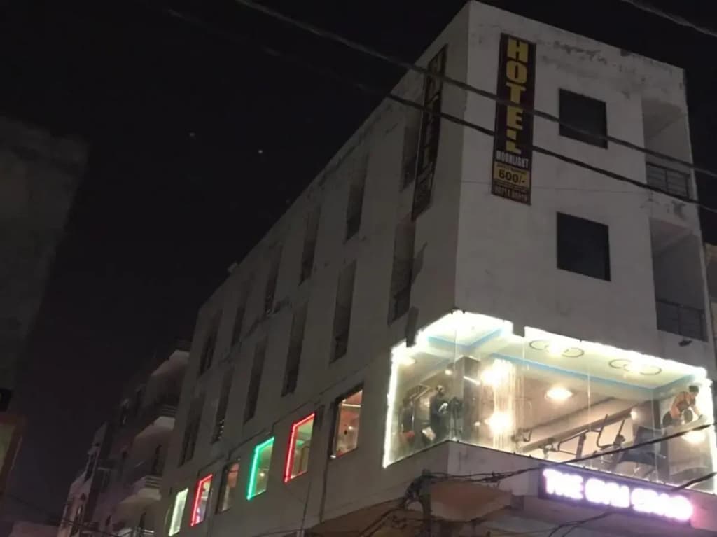 Hotel Moonlight - photo 1