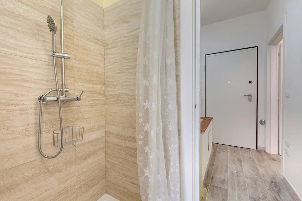 Nise Duomo Apartment - photo 9