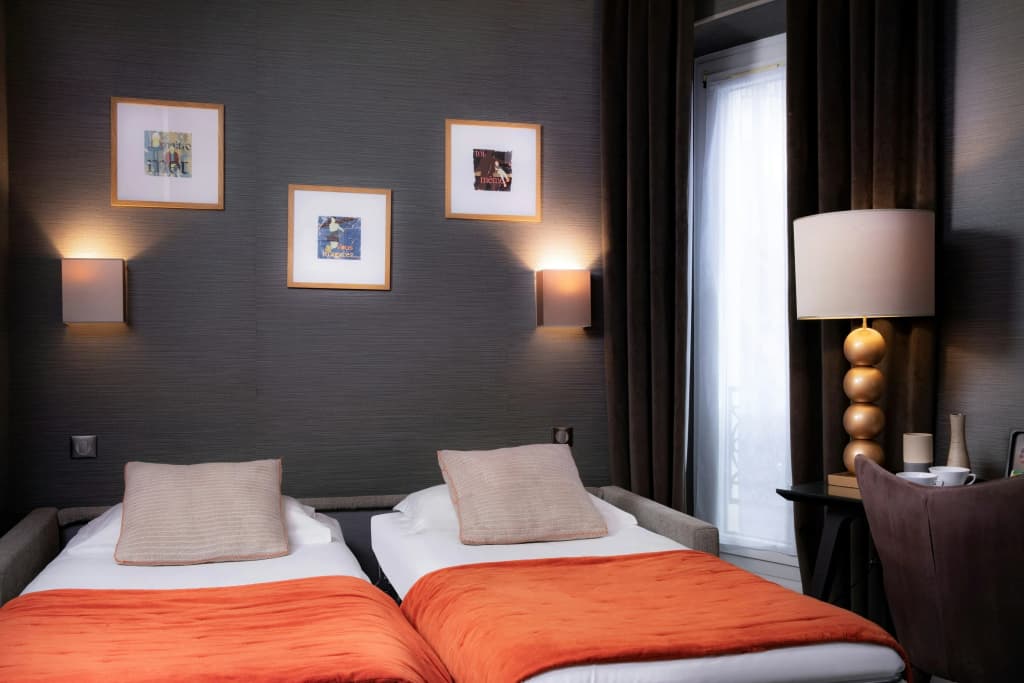 Hôtel Plaza Etoile - photo 22