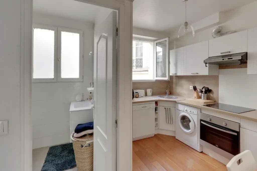 The BEST DEAL in the MARAIS - 1Bedroom Apt - 45m2 - photo 13