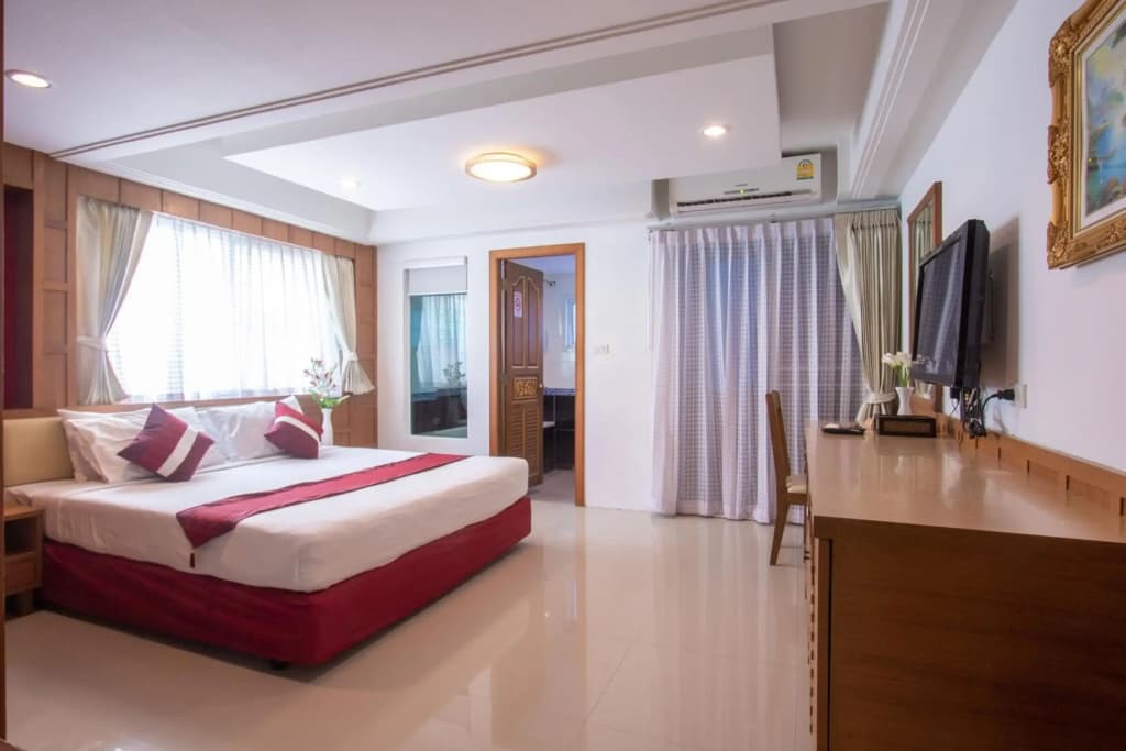 Gusto Hotel Pratunam - photo 5