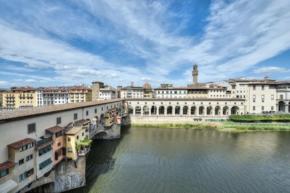 Stunning Ponte Vecchio - main photo