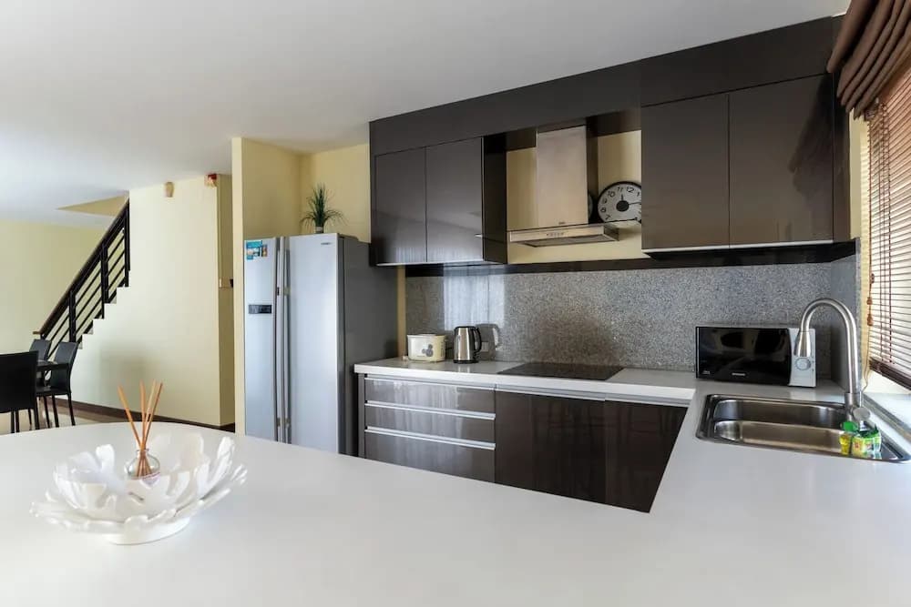 East Villa 4 - photo 20