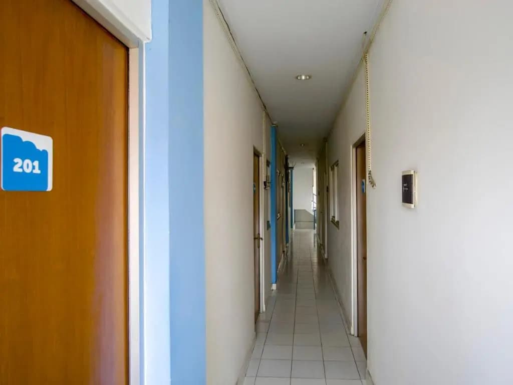 OYO 3754 Prosperity Mansion - photo 13