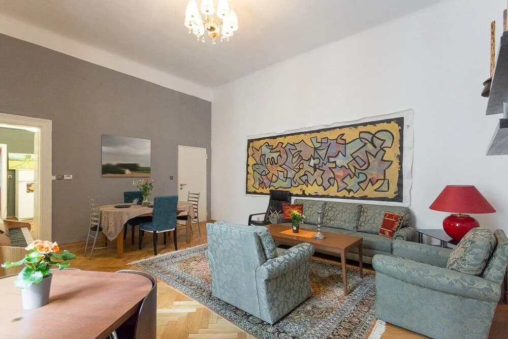 13th Century Apartment - photo 13