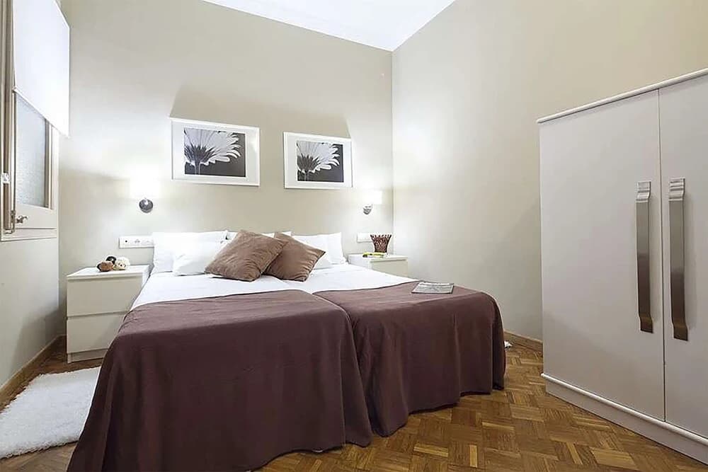 Bhm1-105 Designer Apartment In Eixample - photo 4